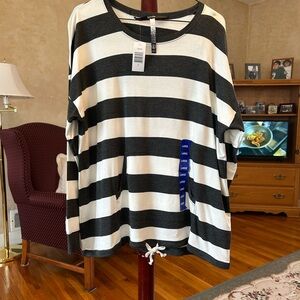 Kensie stripped top